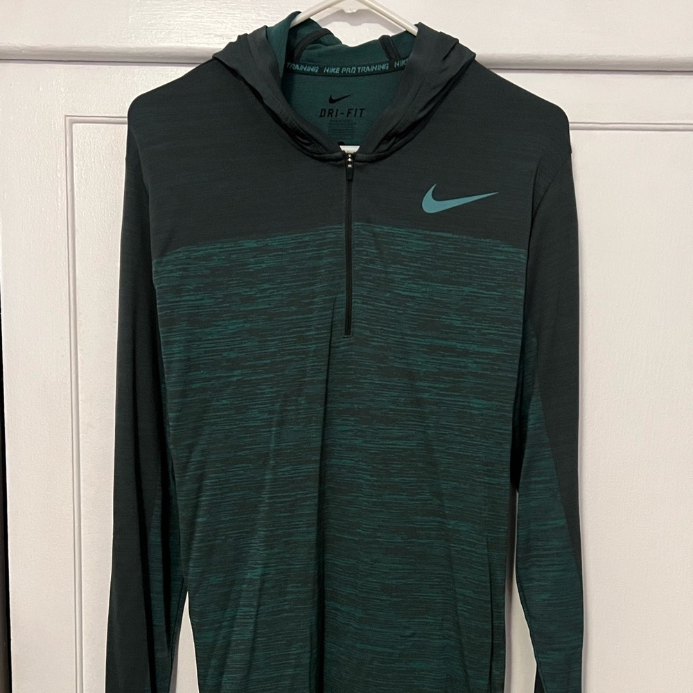 Nike women’s jogger Dri Fit size large never worn but no tags